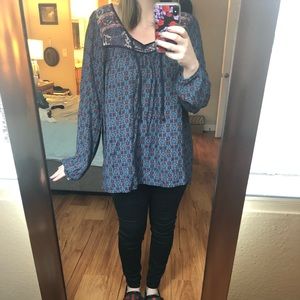 XHILIRATION HIPPIE SHIRT